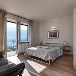 Ca Belee By Halldis Apartamento *